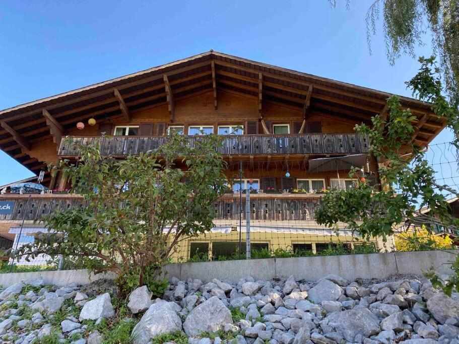 See Und Berge Garden Faulensee Exterior photo